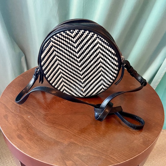 Banana Republic Round Leather Shoulder Bag - Picture 1 of 4